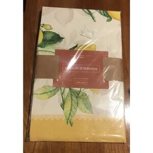 New In Package Maison d'Hermine “Limoncello” Apron 100% Cotton. Lemon Citrus